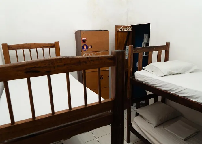 Bananas Hostel